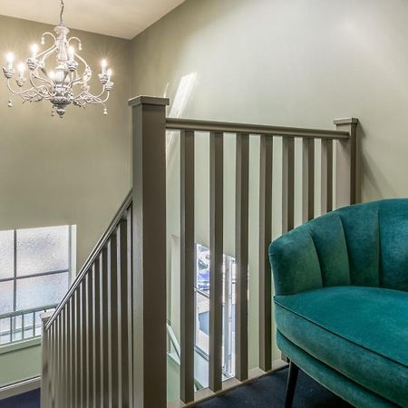 Large Stylish Studio In The Heart Of The City 巴斯 外观 照片